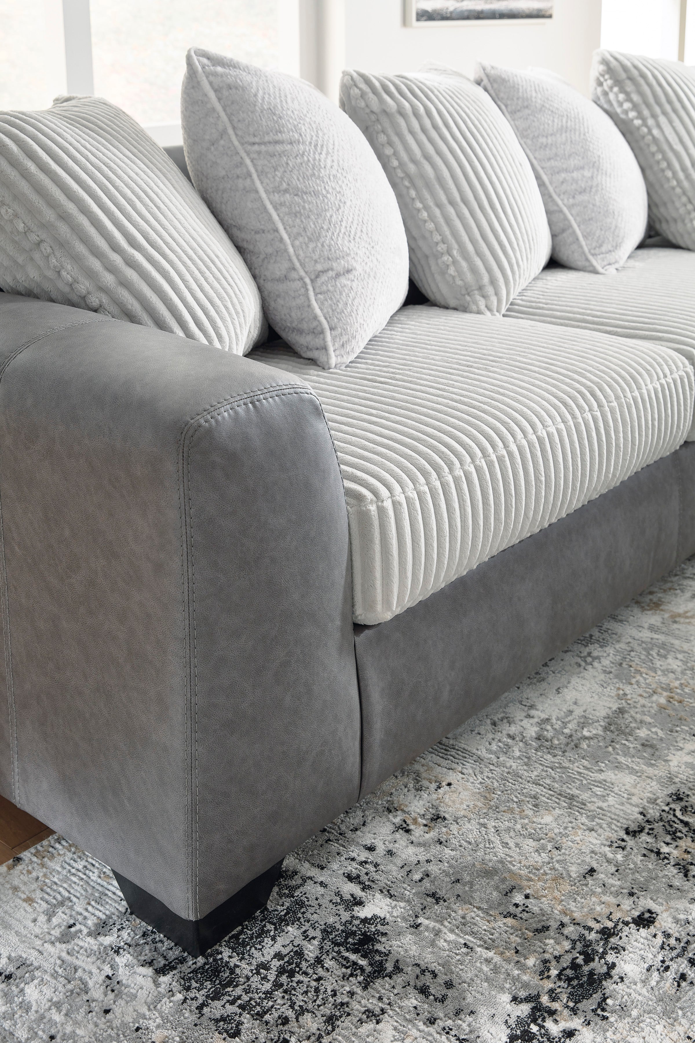 https://cdn.shopify.com/s/files/1/0811/8911/0080/files/31503-FABRIC-DETAIL.jpg?v=1760123580
