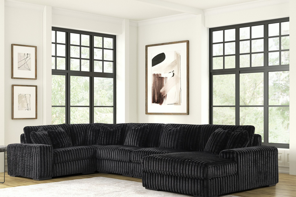 Oversized 5Pc Sectional & 3Pc Center Table